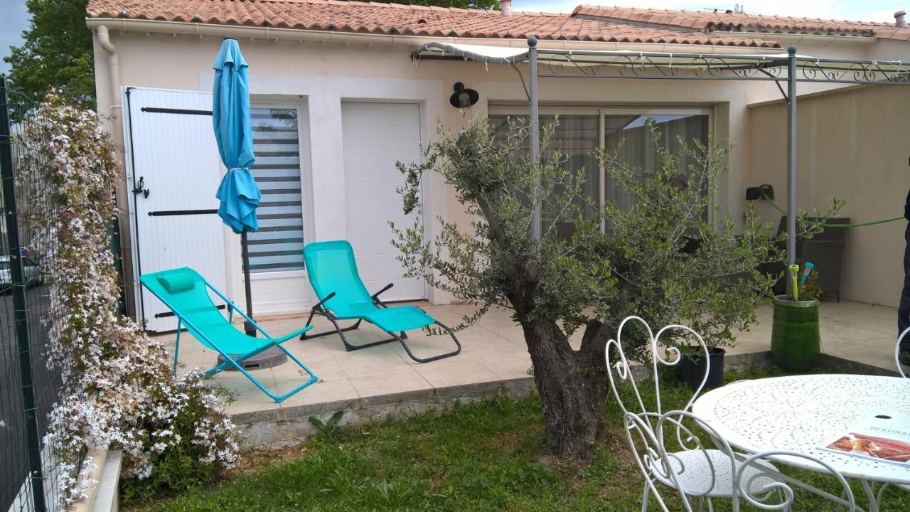 Villa Le Pré Aux Cigales Uzès Esterno foto
